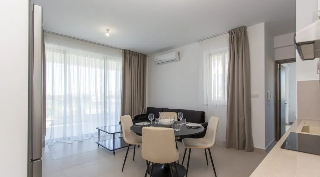 Two-Bedroom Apartment in Apostolos Varnavas, Limassol – photo 14
