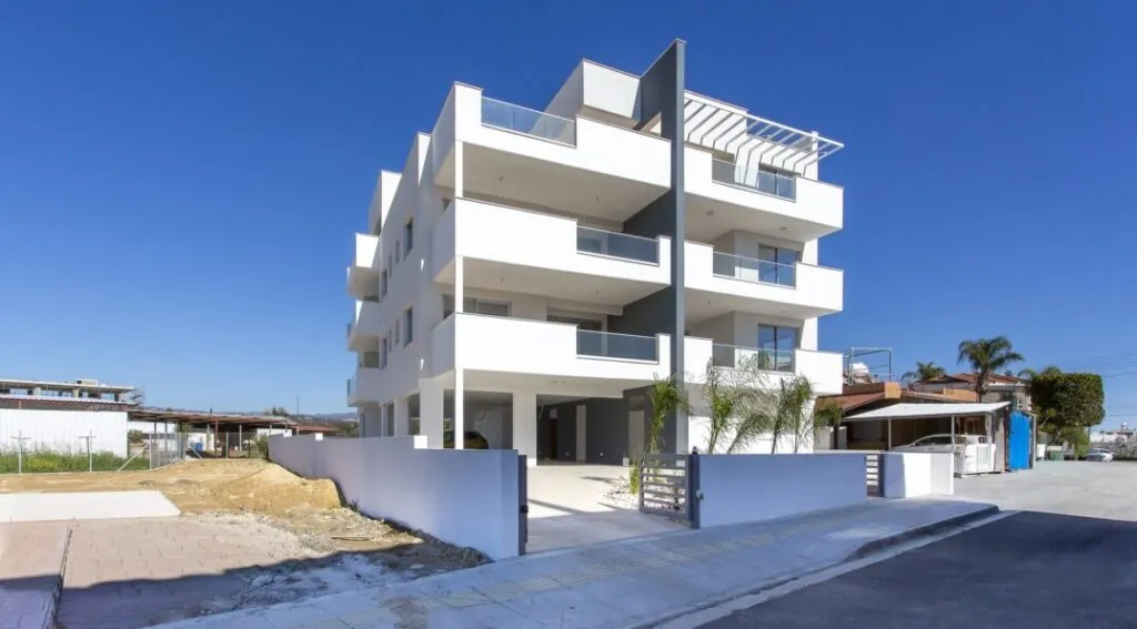 Two-Bedroom Apartment in Apostolos Varnavas, Limassol – photo 3