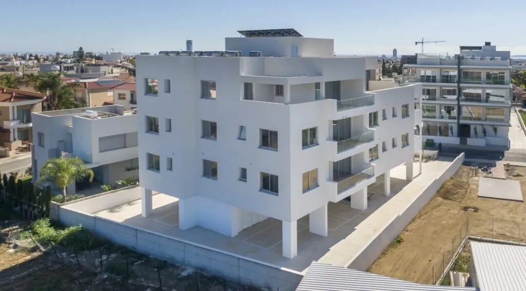 Two-Bedroom Apartment in Apostolos Varnavas, Limassol – photo 9