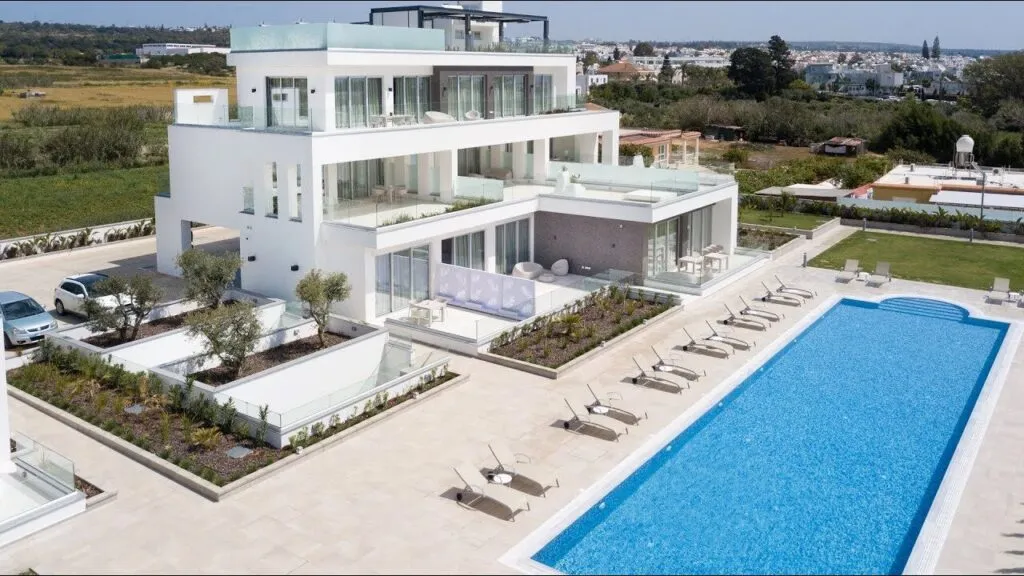 Three-Bedroom Apartment in Ayia Napa, Famagusta – photo 17