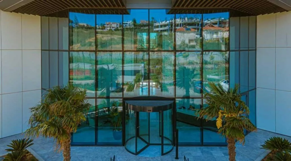 Sky Tower Rentals – photo 7