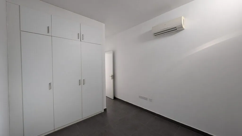 Two-Bedroom Apartment in Mazotos, Larnaca — photo 11