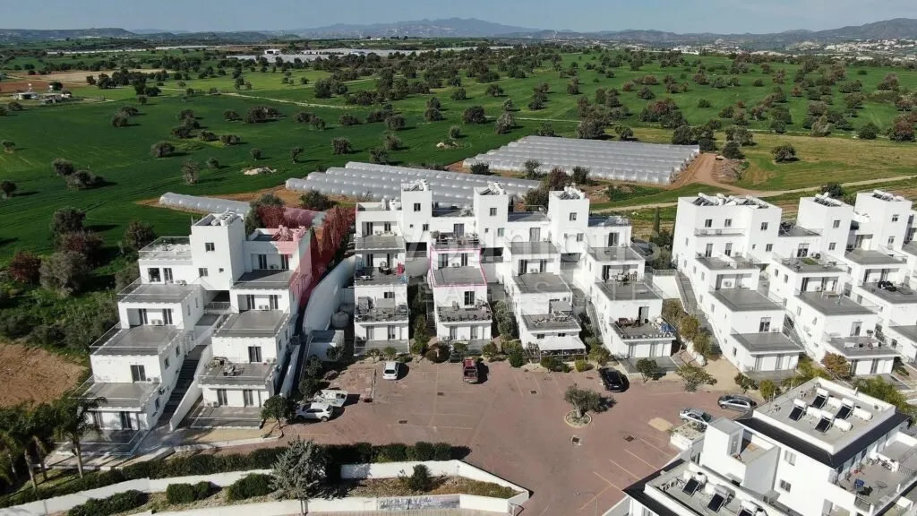 Two-Bedroom Apartment in Mazotos, Larnaca — photo 4