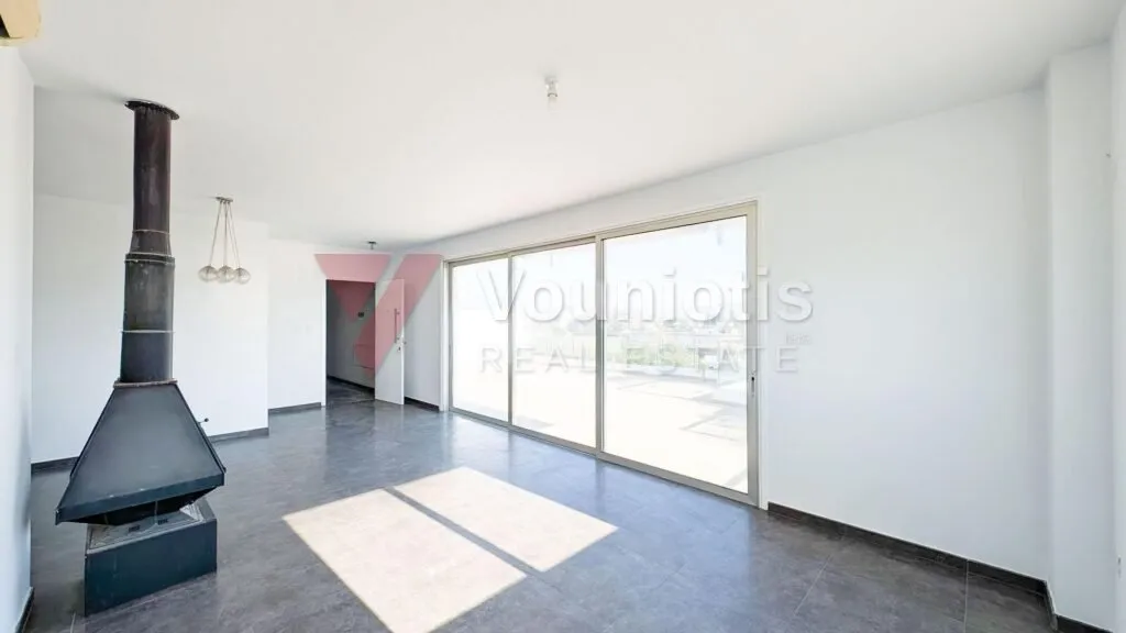 Top Floor Three-bedroom apartment in Agios Vasilios Quarter, Strovolos, Nicosia — photo 6