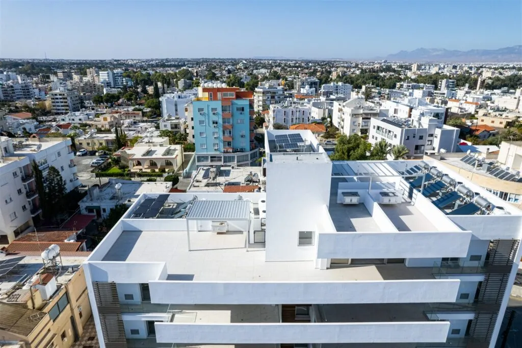 Three-Bedroom Apartment in Strovolos, Nicosia – photo 15