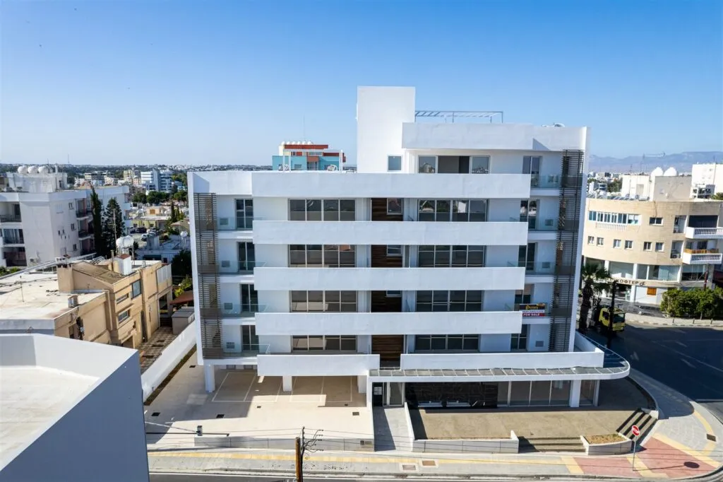 Three-Bedroom Apartment in Strovolos, Nicosia – photo 16