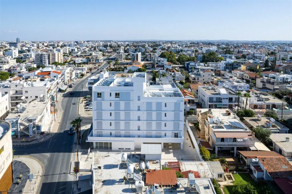 Three-Bedroom Apartment in Strovolos, Nicosia – photo 18