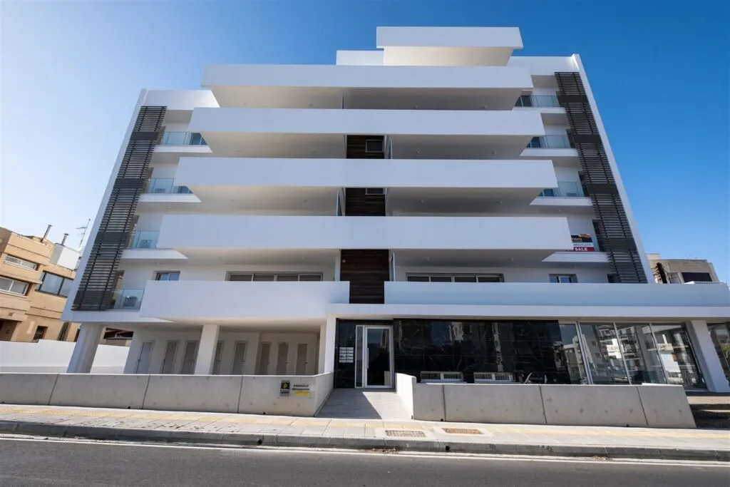 Three-Bedroom Apartment in Strovolos, Nicosia – photo 9