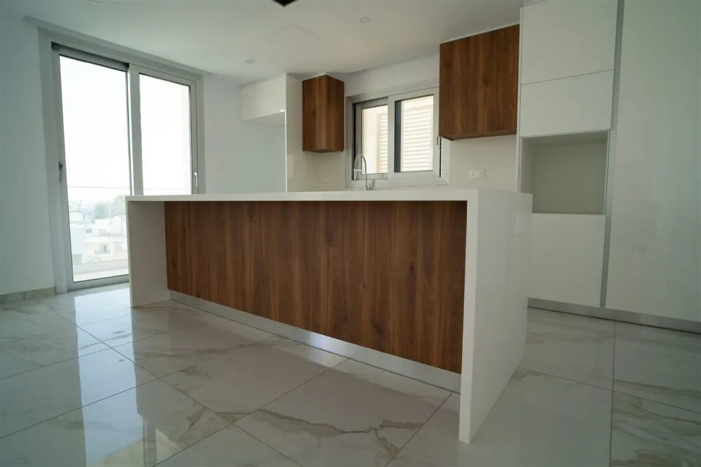 Three-Bedroom Apartment in Strovolos, Nicosia – photo 8
