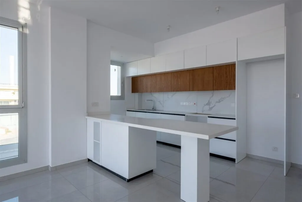 Three-Bedroom Apartment in Strovolos, Nicosia – photo 7