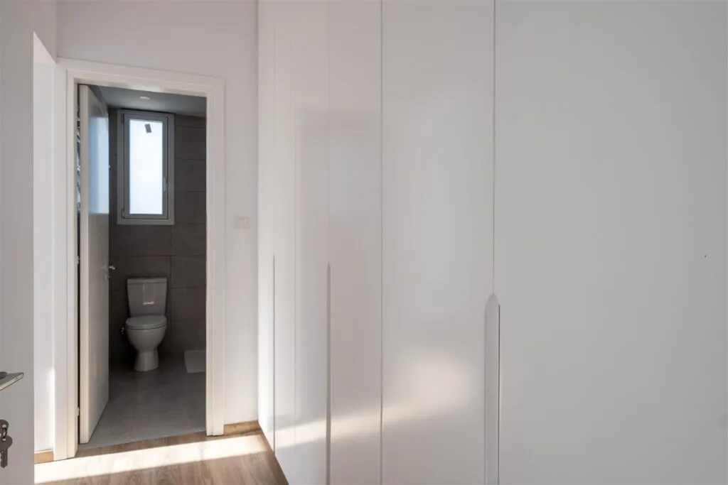 Three-Bedroom Apartment in Strovolos, Nicosia – photo 8