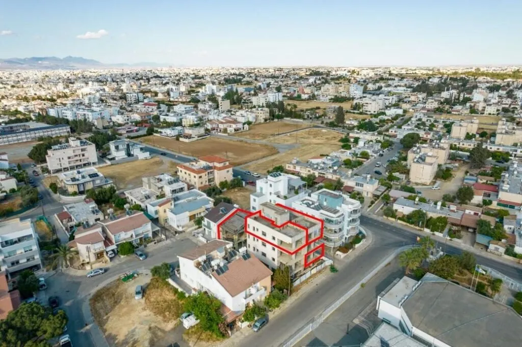 Share of incomplete house and apartments in Strovolos, Nicosia — photo 2
