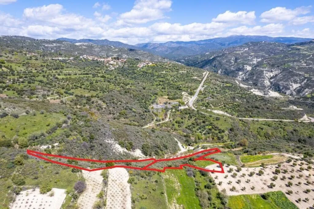 Shared agricultural fields in Arminou, Paphos — photo 4