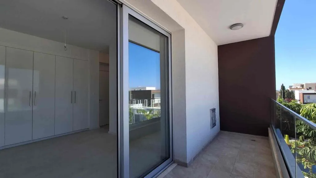 Three-Bedroom Villa in Paphos – photo 11
