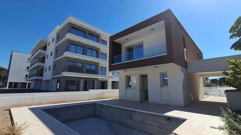 Three-Bedroom Villa in Paphos – photo 5