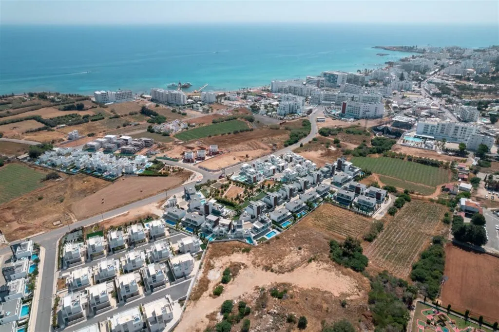 Five-Bedroom Villa in Protaras, Famagusta – photo 13