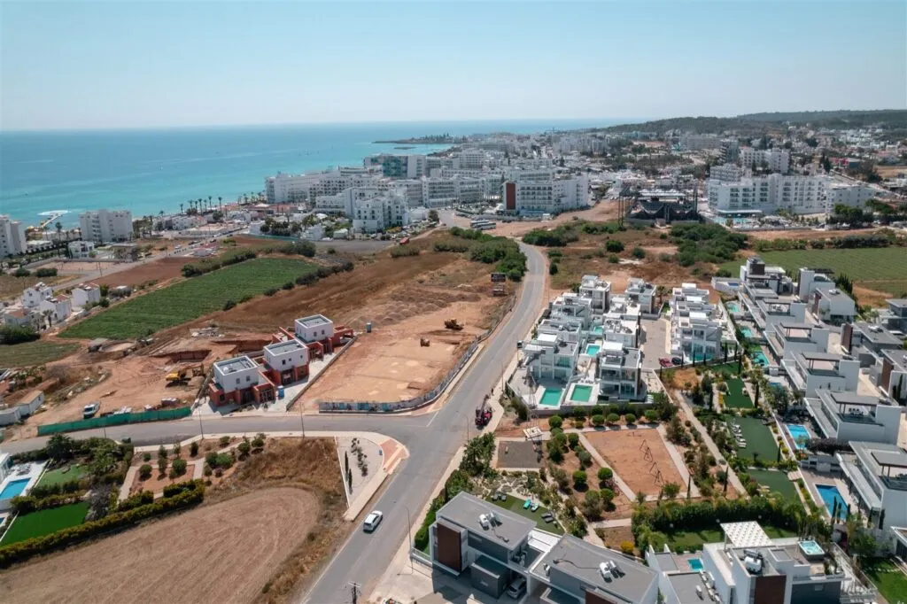 Five-Bedroom Villa in Protaras, Famagusta – photo 4