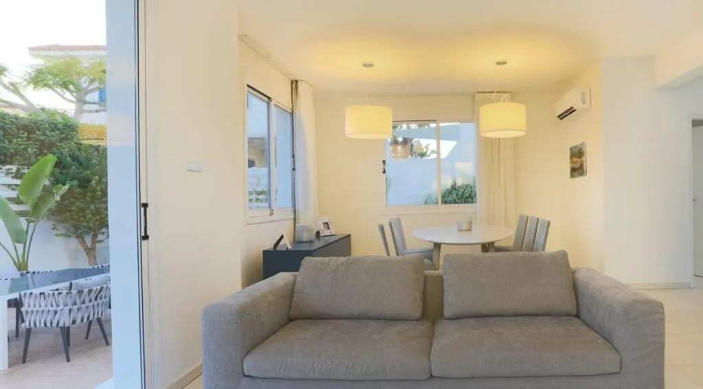 Three-Bedroom Villa in Protaras, Famagusta – photo 10