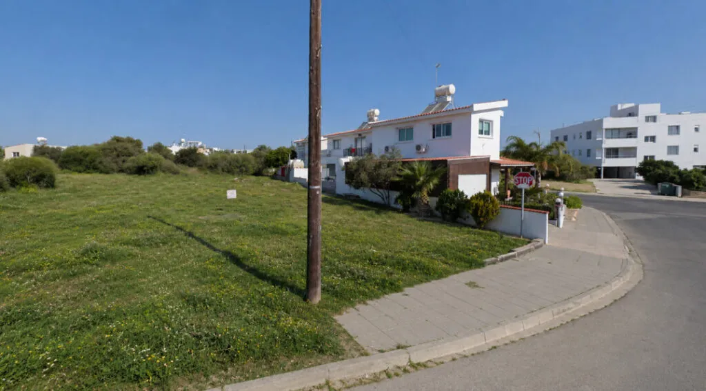 Residential Plot of 1828 m² in Paralimni, Famagusta – photo 6