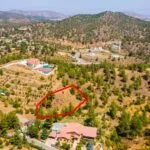 Shared residential field in Agios Epifanios Oreinis, Nicosia — Nicosia, Agios Epifanios Oreinis