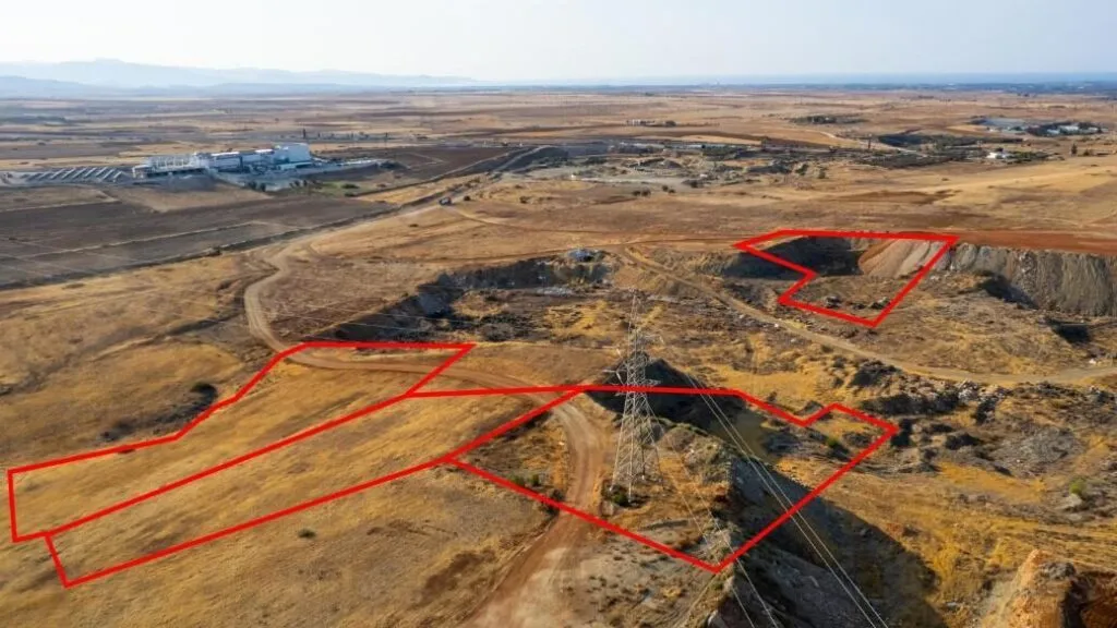 Четири земеделски ниви в Астромеритис, Никозия — снимка 2