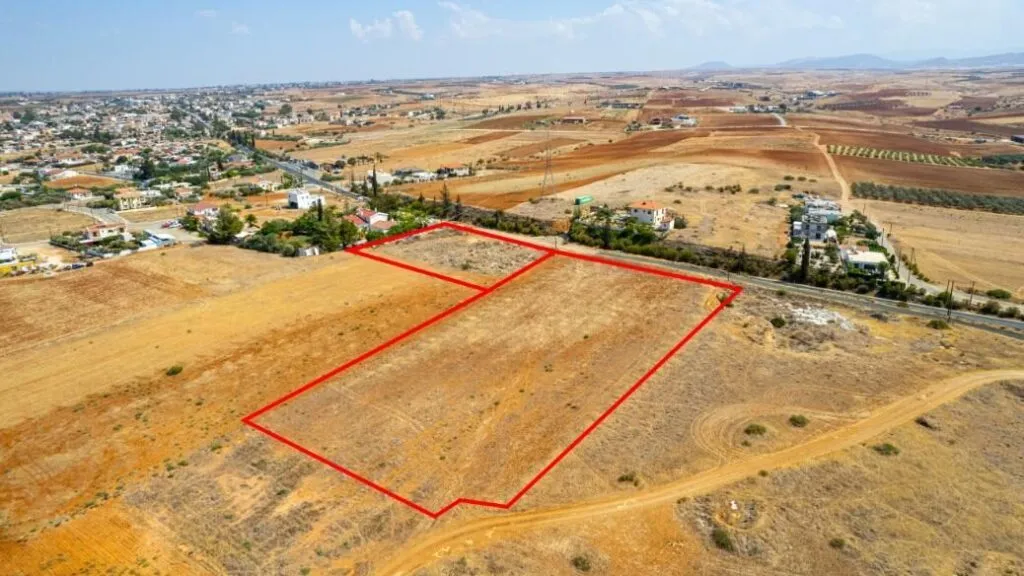 Residential fields in Astromeritis, Nicosia — photo 2