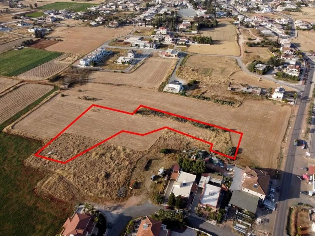 Residential field in Avgorou, Famagusta — photo 2