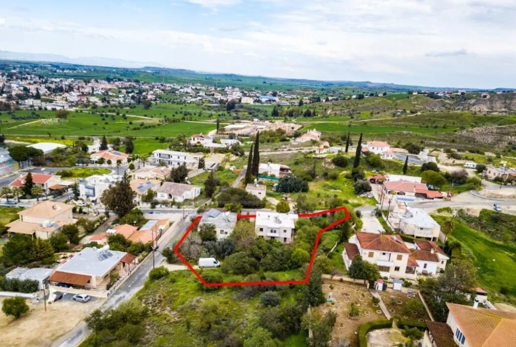 Shared residential field in Dali, Nicosia — photo 3