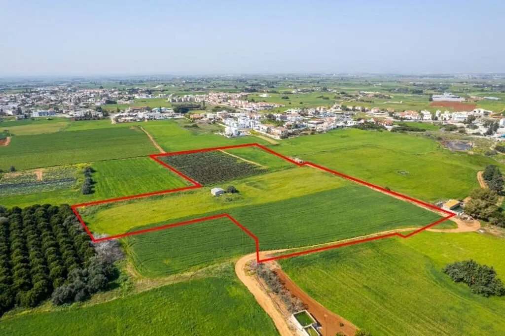 Shared residential field in Frenaros, Famagusta — photo 3