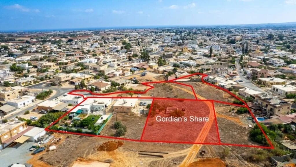 Four residential fields in Liopetri, Famagusta — photo 2