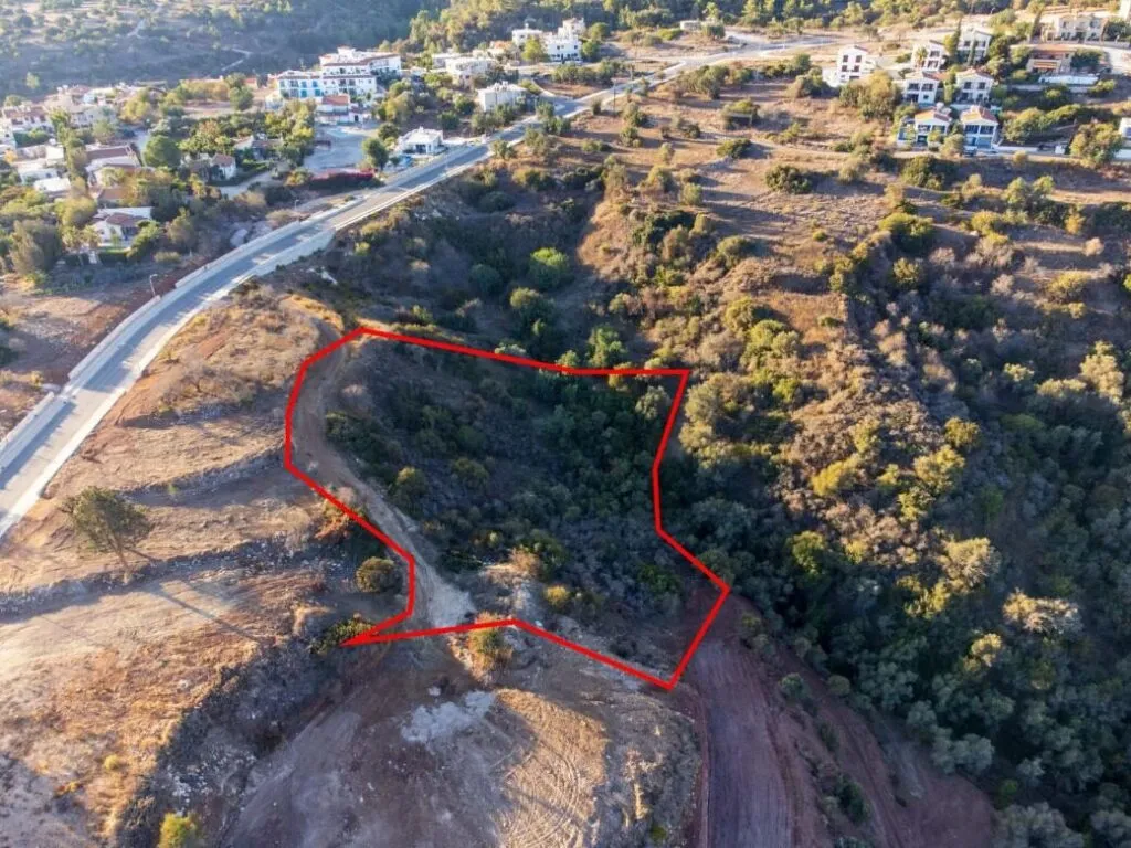 Residential field in Neo Chorio, Paphos — photo 2