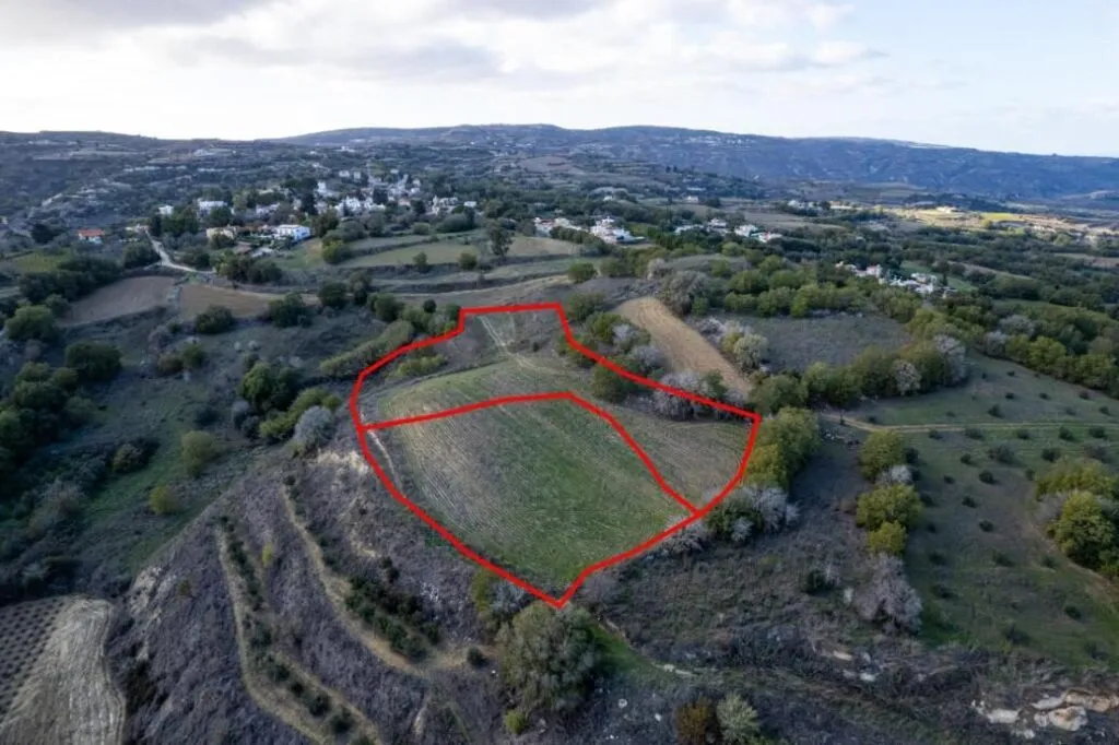 Shared residential fields in Stroumpi, Paphos — photo 2