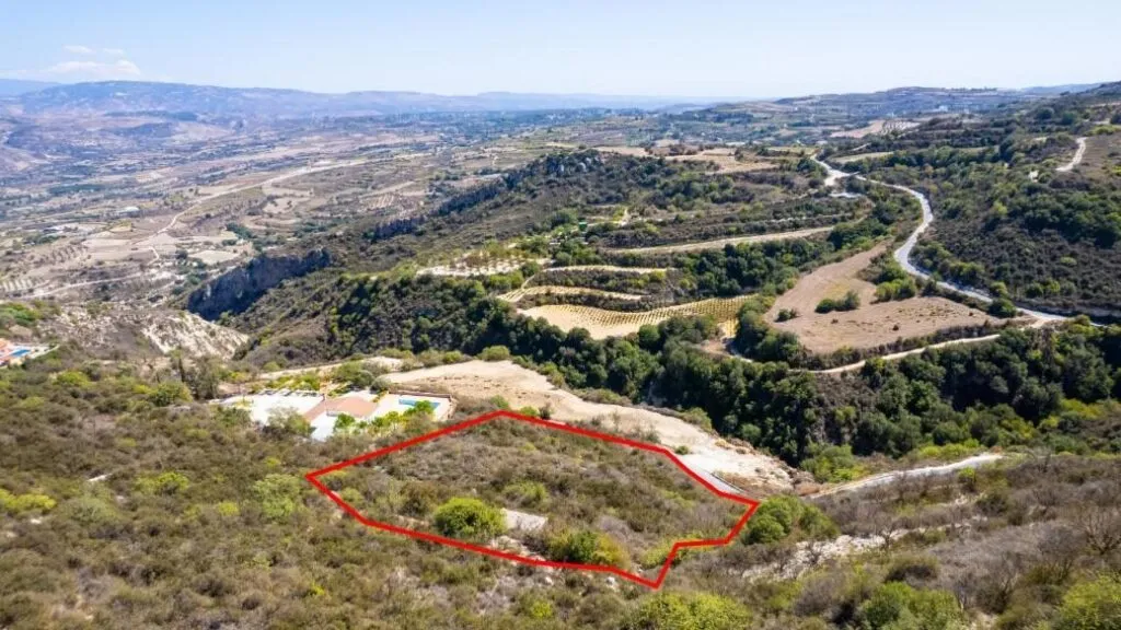 Residential field in Theletra, Paphos — photo 5