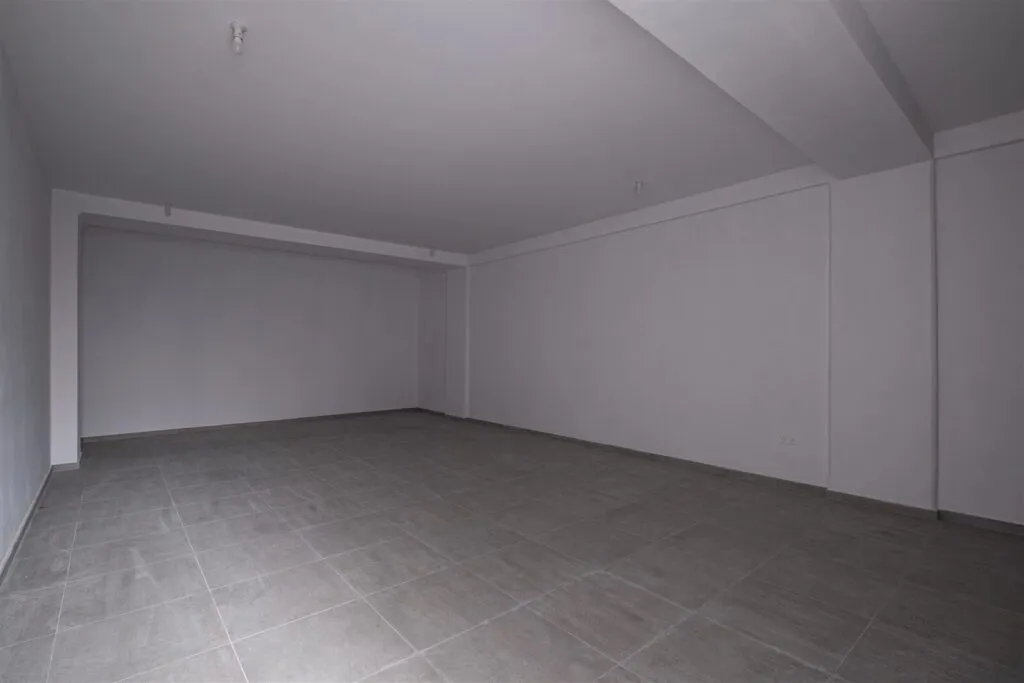 Magasin de 85 m² à Strovolos, Nicosie – photo 10