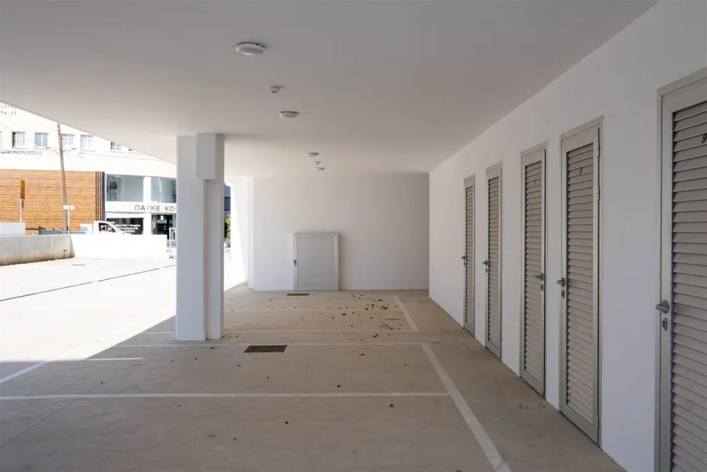 Shop of 85 m² in Strovolos, Nicosia – photo 19