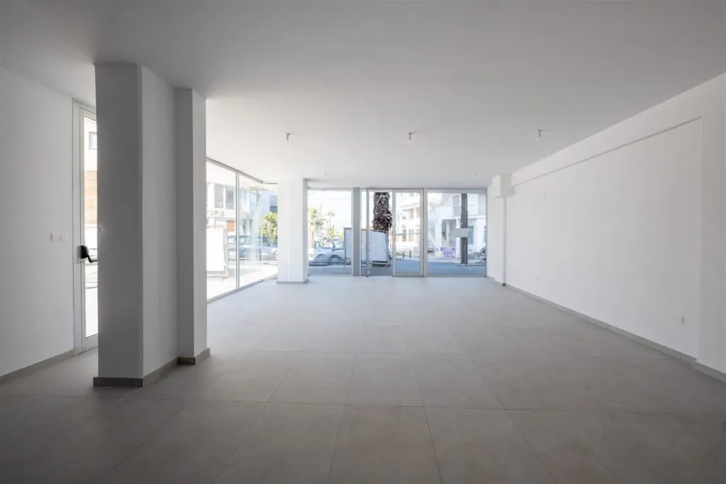 Magasin de 85 m² à Strovolos, Nicosie – photo 5