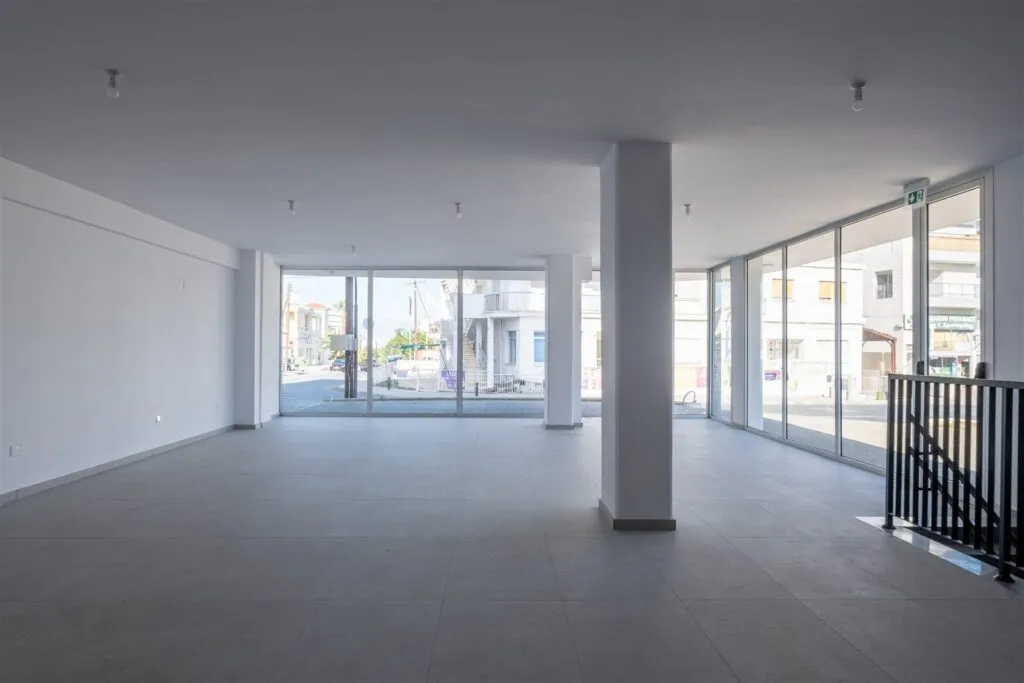 Shop of 106 m² in Strovolos, Nicosia – photo 5