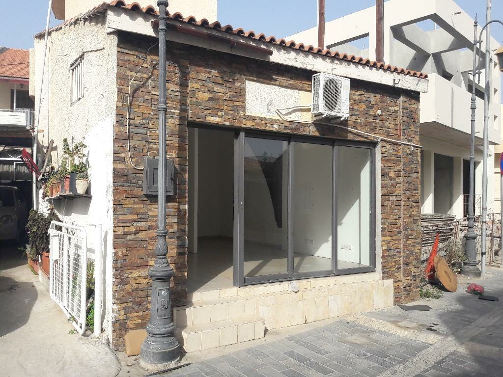 Shop in Pervolia Larnaca