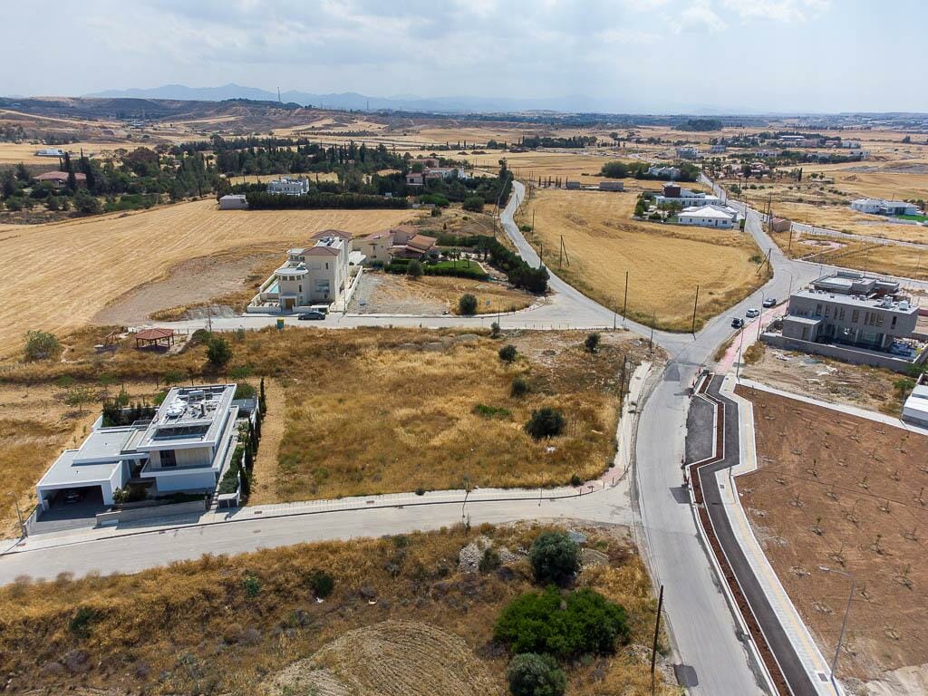 3 PLOTS IN LATSIA NICOSIA 3-plots-in-latsia-nicosia
