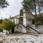 Four-Bedroom House in Pelendri, Limassol — Limassol, Pelendri (20)