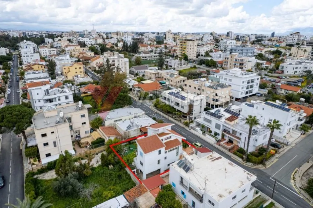 Four-Bedroom House in Strovolos, Nicosia — photo 4