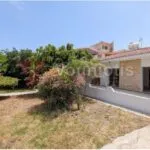 Three-Bedroom House in Episkopi, Limassol — Limassol, Episkopi (17)