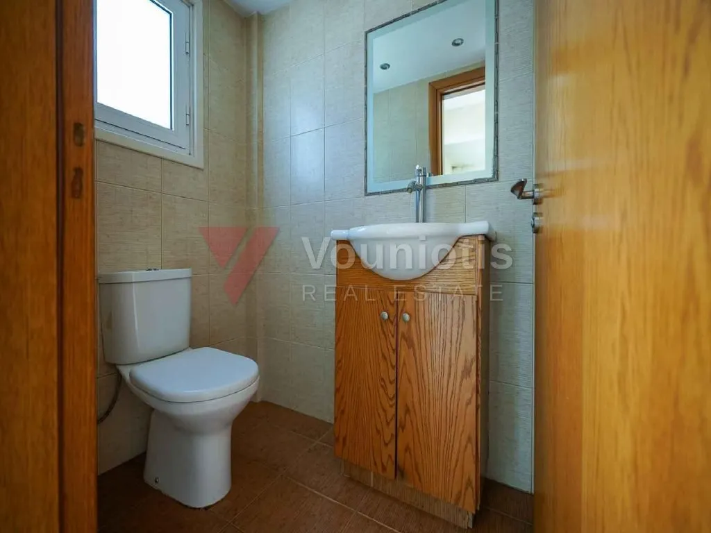 Three-Bedroom House in Kokkinotrimithia, Nicosia — photo 7