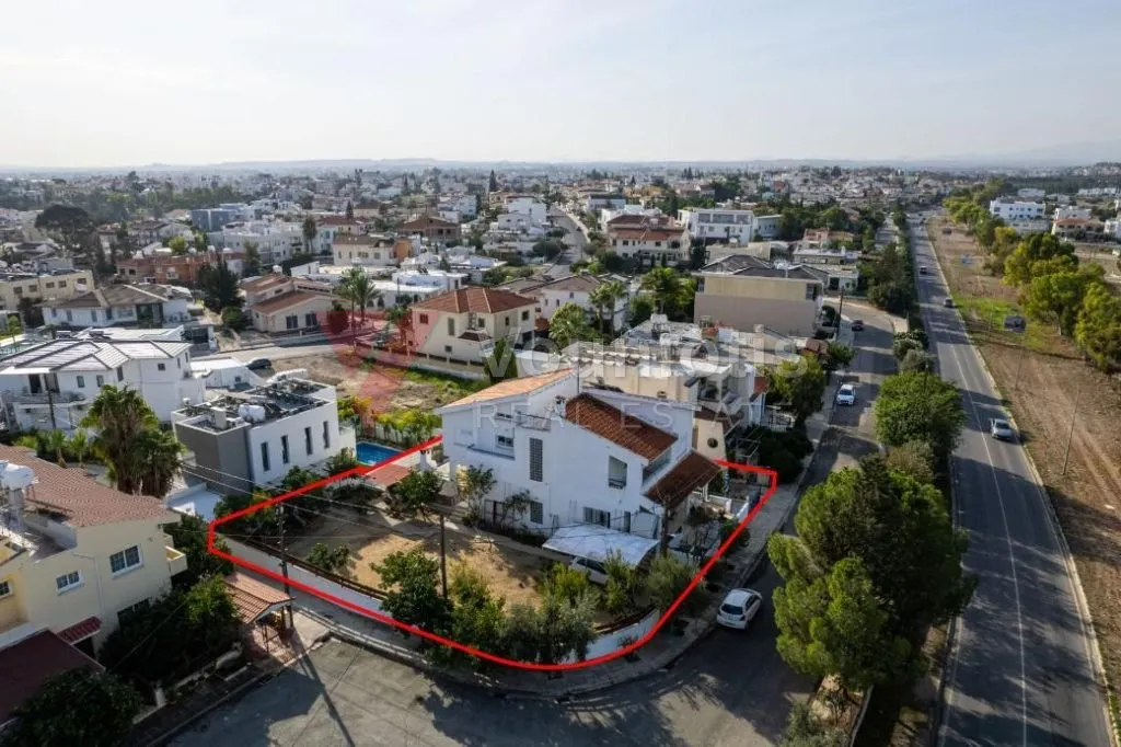 Four-Bedroom House in Archangelos, Nicosia — photo 3