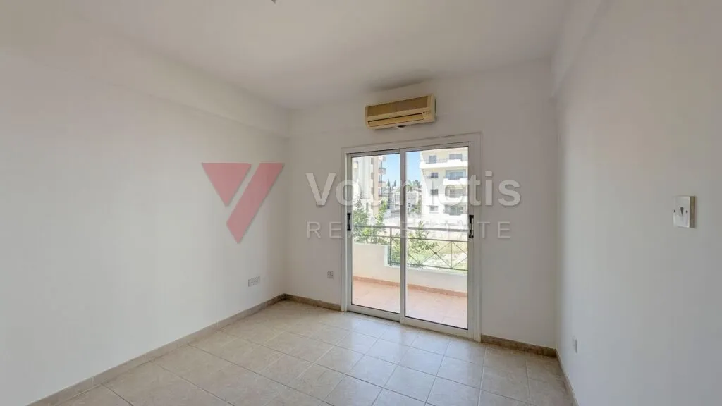 Three-bedroom apartment in Chrysopolitissa, Larnaca – photo 11