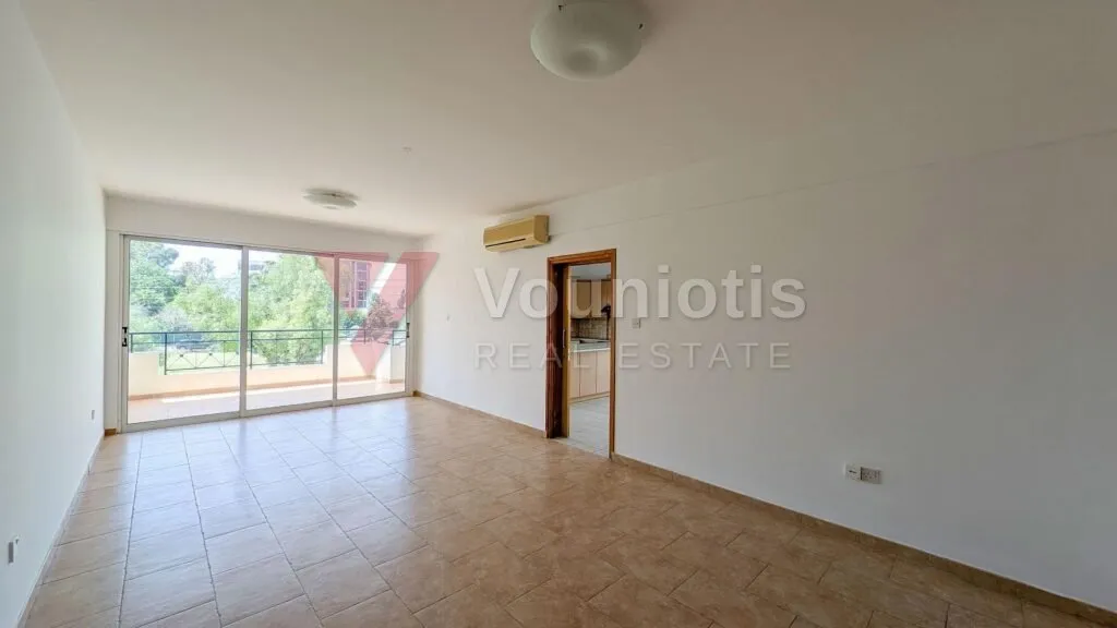 Three-bedroom apartment in Chrysopolitissa, Larnaca – photo 3