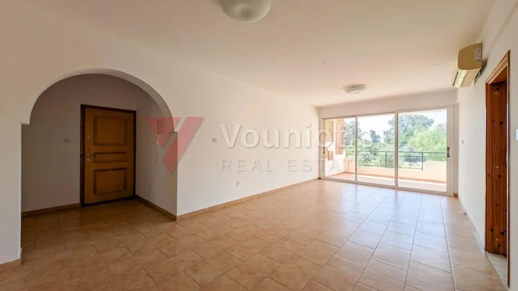 Three-bedroom apartment in Chrysopolitissa, Larnaca – photo 6