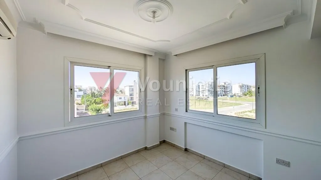 Two-Bedroom Apartment in Kamares area, Larnaca – photo 12