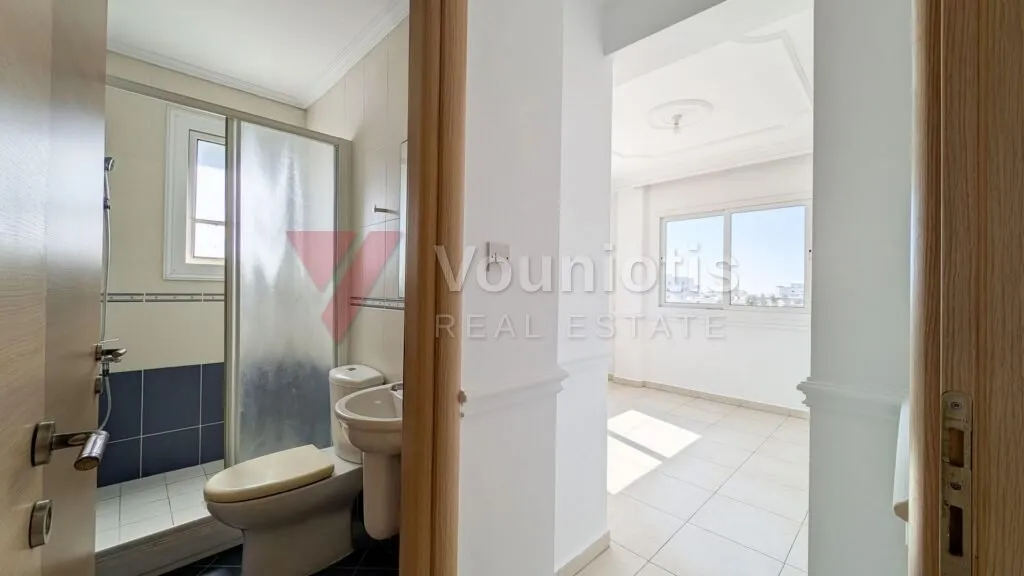 Two-Bedroom Apartment in Kamares area, Larnaca – photo 13