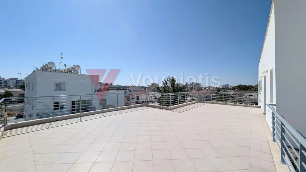 Two-Bedroom Apartment in Kamares area, Larnaca – photo 14